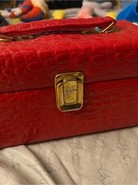 Red Textured Cosmetic Jewelry Case with Gold-Tone Clasp